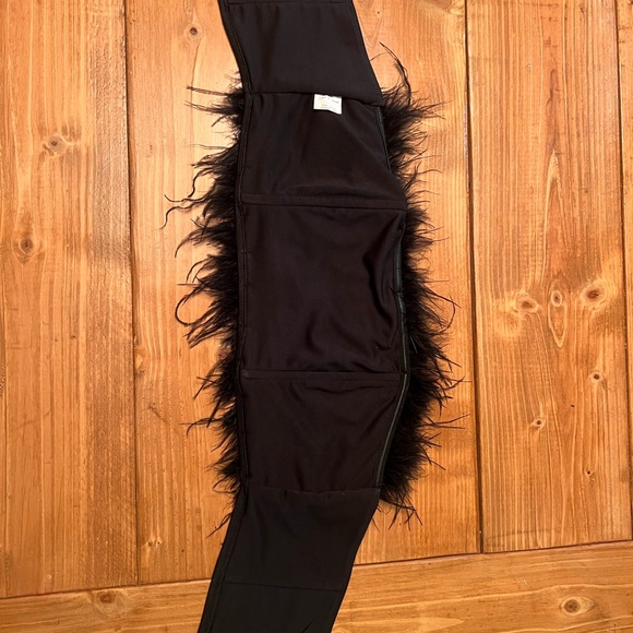 12th tribe feather crop top - Picture 2 of 3